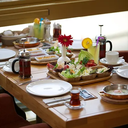Emirhan Palace اسطنبول