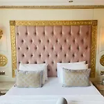 Hotel Emirhan Palace *